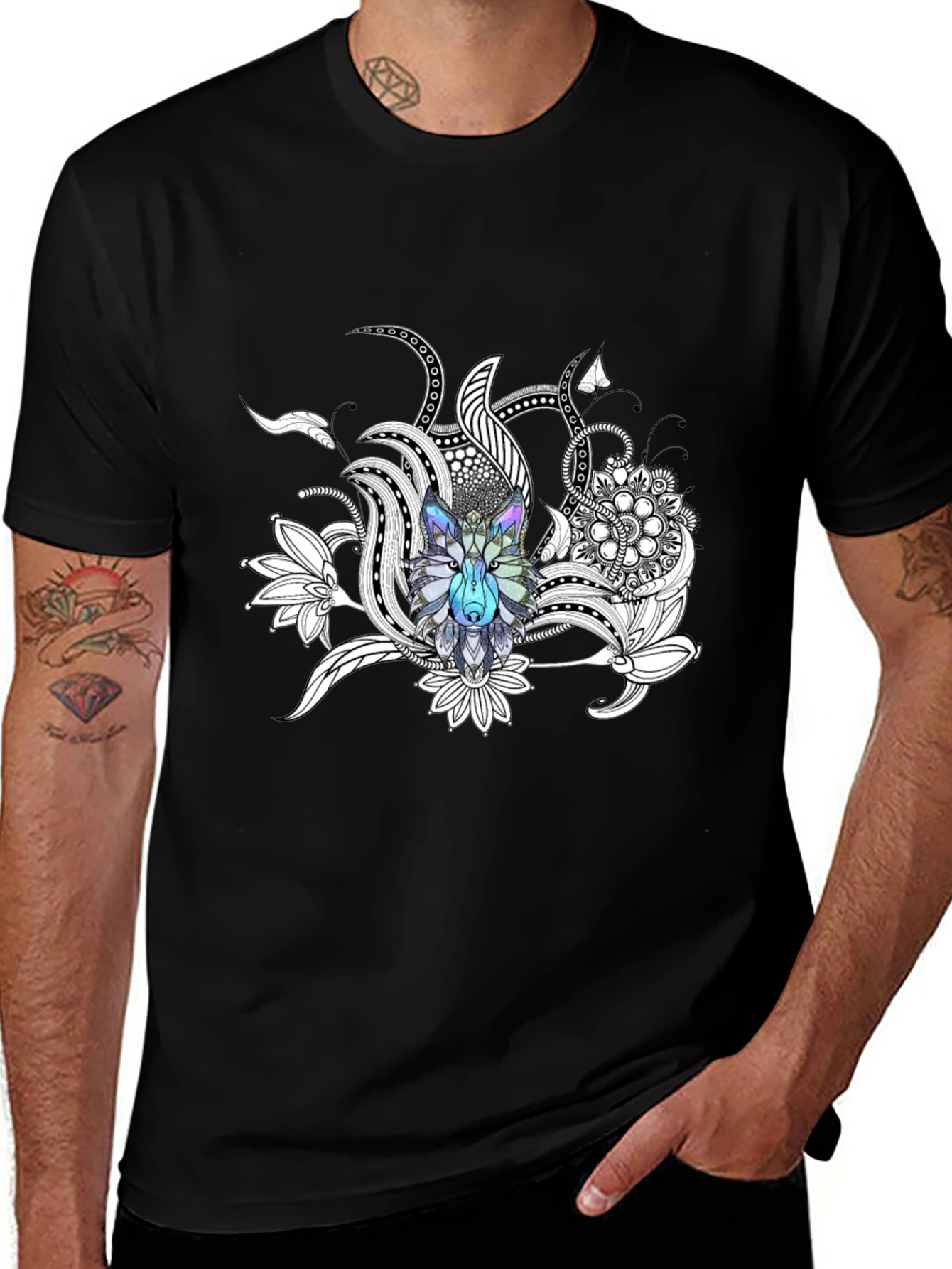 Wolf Mandala Graphic Tee - Stylish Crew Neck T-Shirt