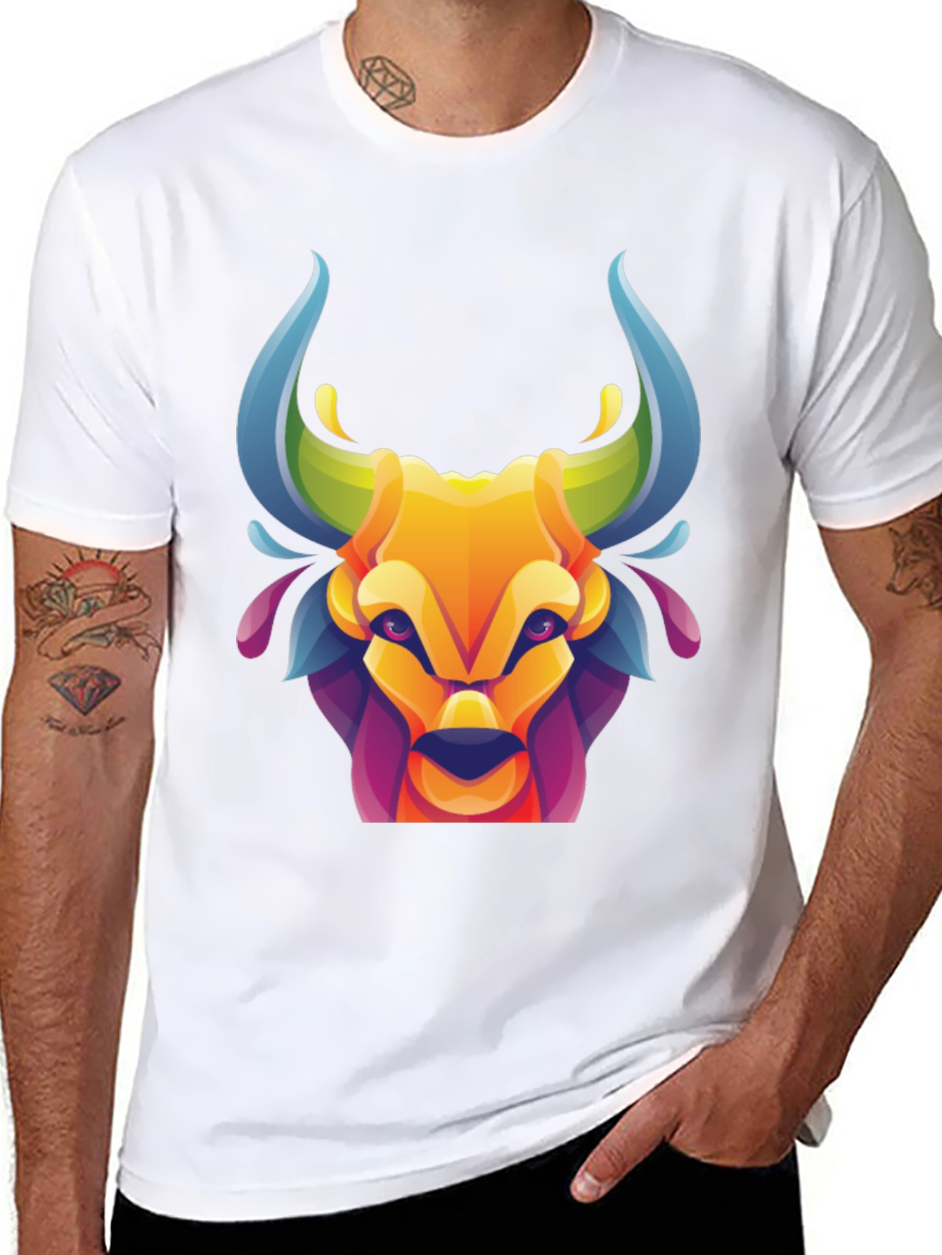 Vibrant Bull Graphic Tee - Stylish Mens Black T-Shirt