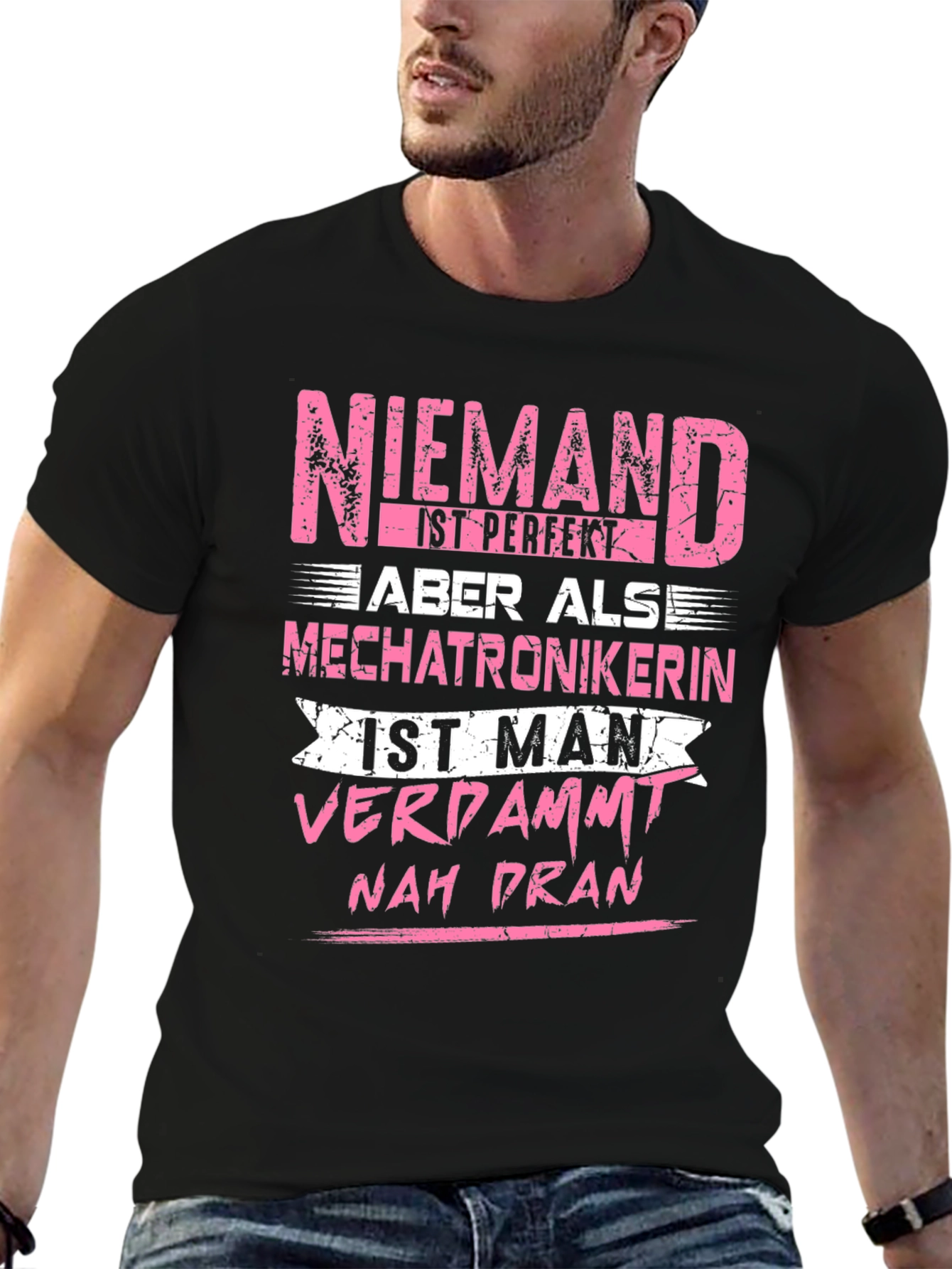 Niemand Mechatronikerin Black Graphic Tee